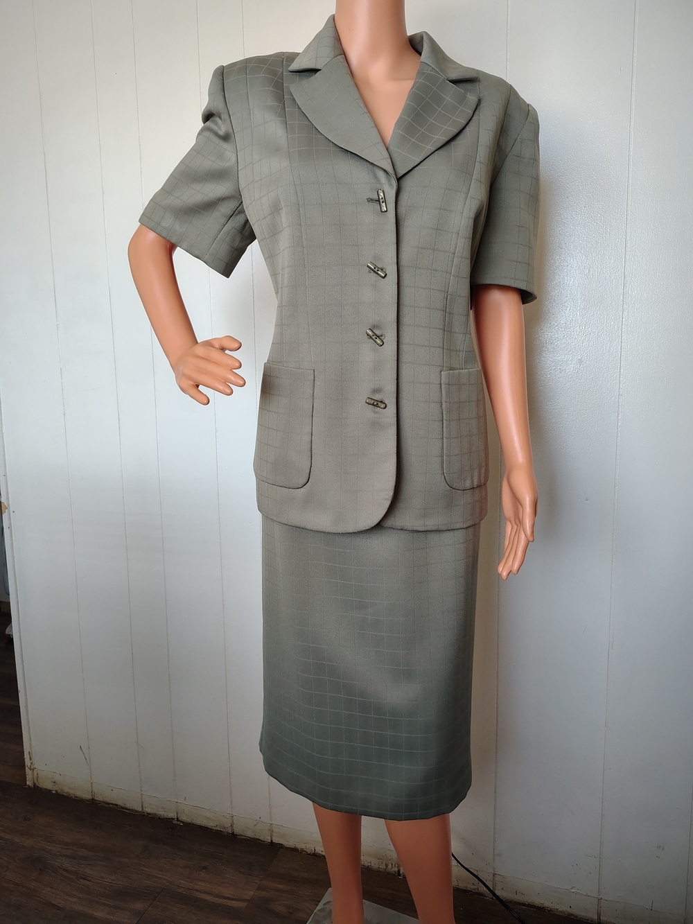 Sag Harbor Olive Windowpane Skirt Set